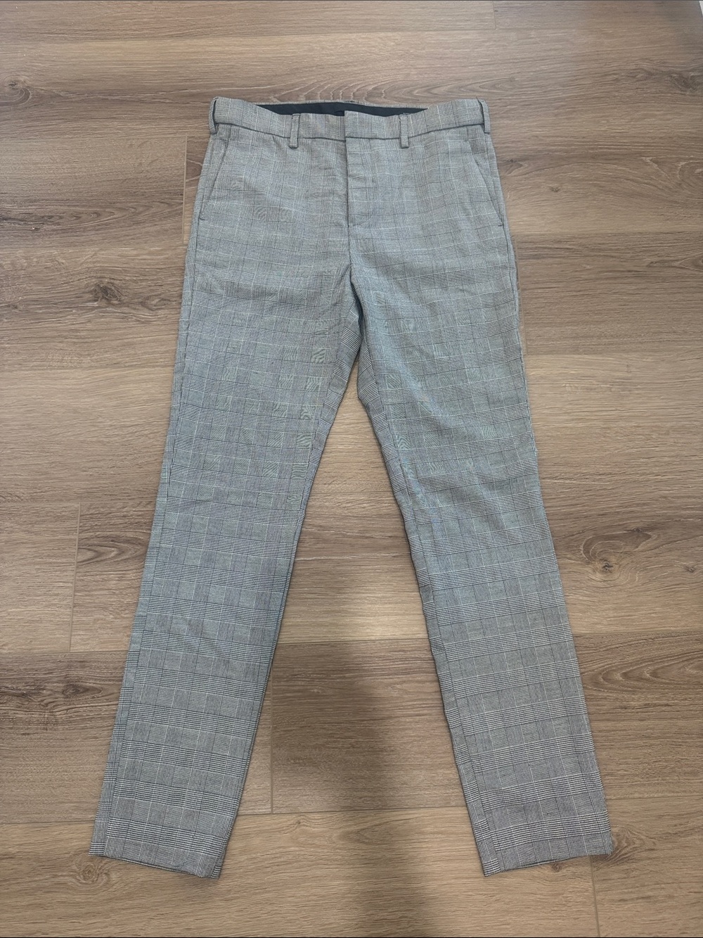 H&M Men's Gray Plaid skinny Dress Pants -  Tailored Fit size 32 adjustable waist